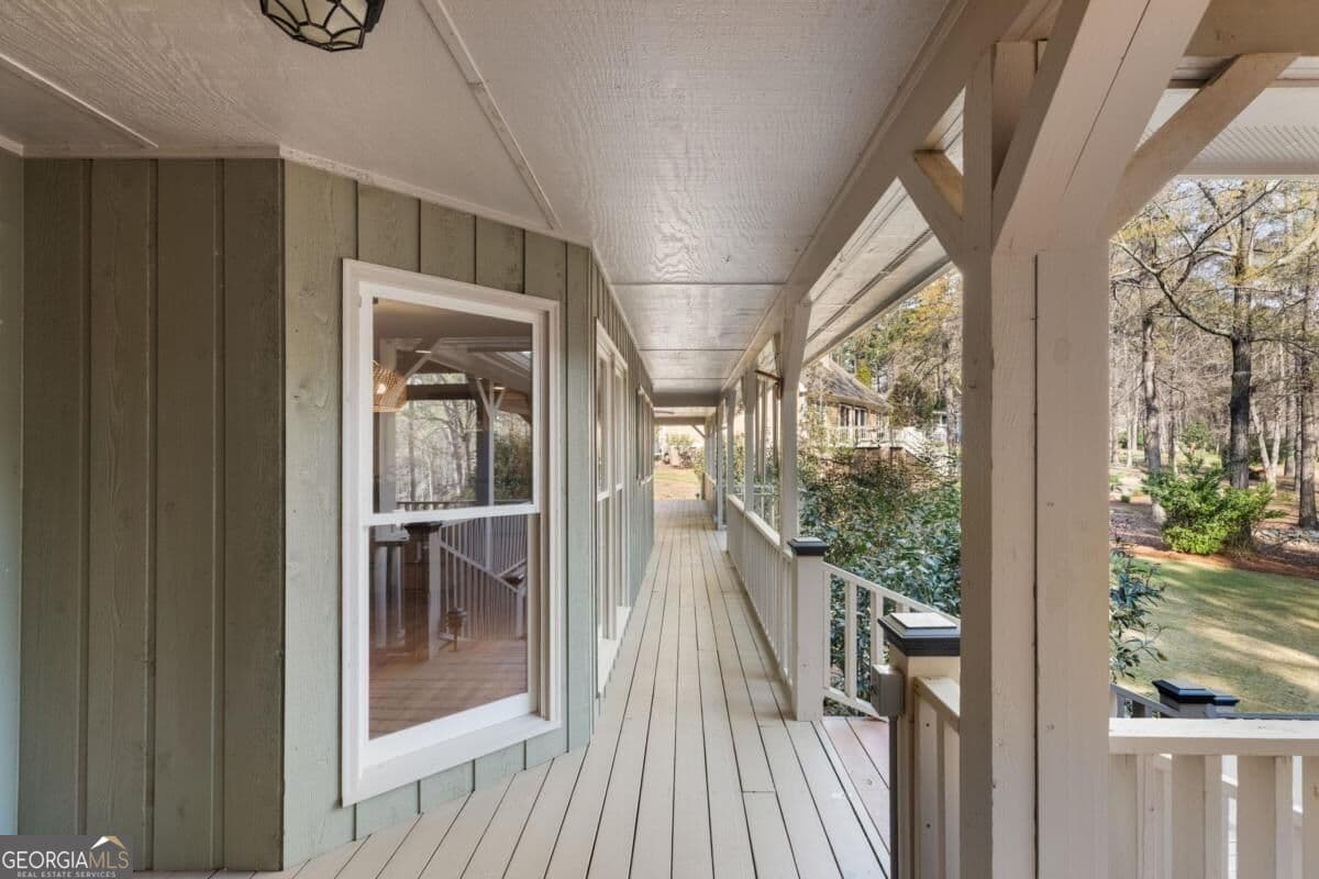 4 bedroom, 3 bathroom, 2,516 sq ft single family residence for sale at 1641 Bennett Springs Drive, Greensboro, GA 30642 — photo 10