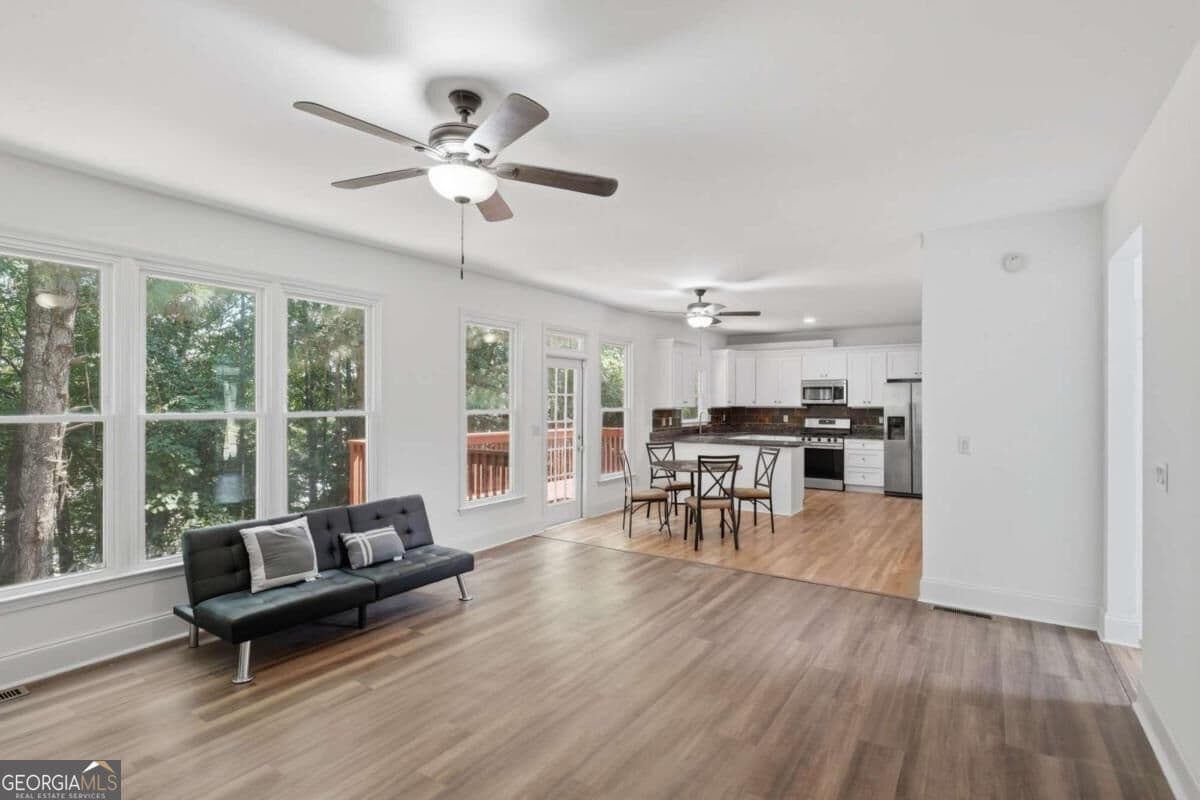 7 bedroom, 4 bathroom single family residence for sale at 3819 Clearbrooke Way, Duluth, GA 30097 — photo 10