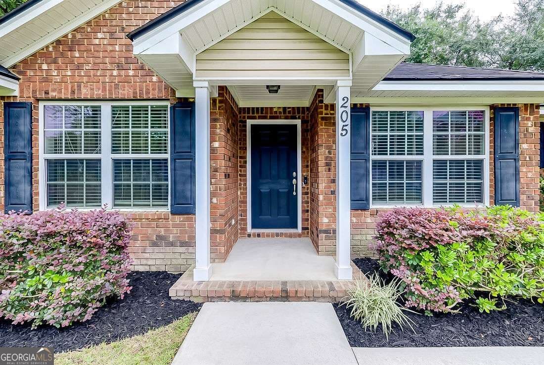 3 bedroom, 2 bathroom, 1,327 sq ft single family residence for sale at 205 Mikal Street, Rincon, GA 31326 — photo 3