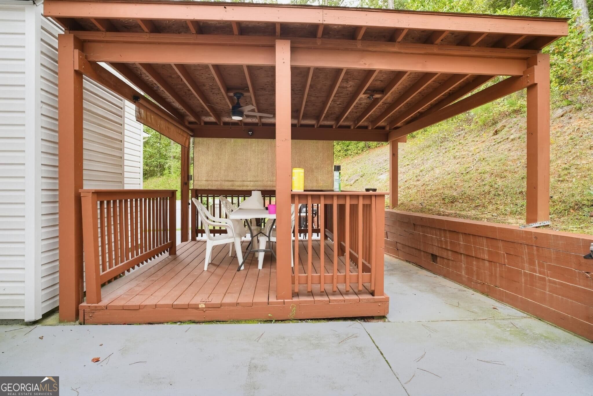 4 bedroom, 2.5 bathroom, 2,901 sq ft single family residence for sale at 1971 Hillspring Lane, Lithonia, GA 30058 — photo 4