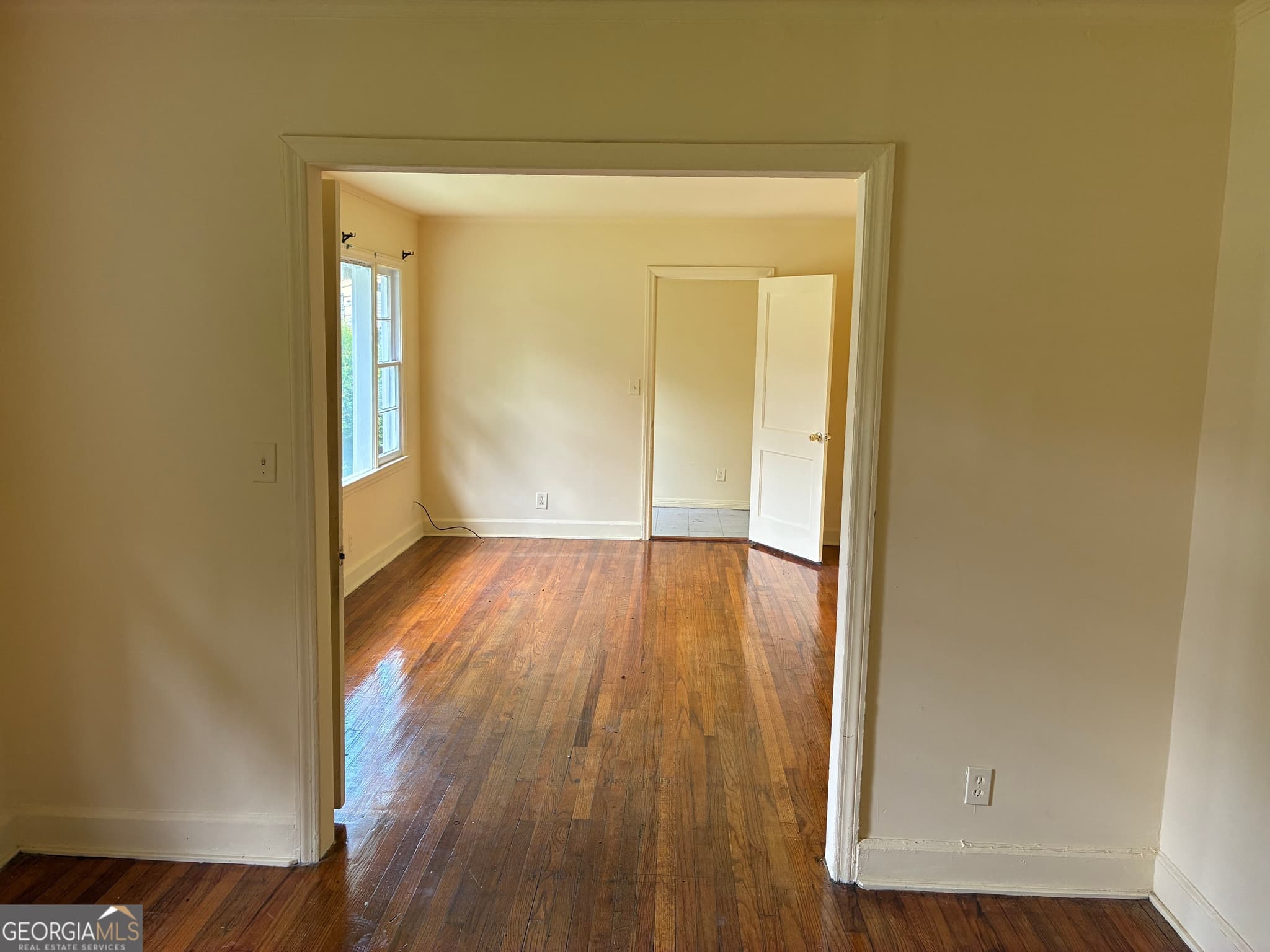 2 bedroom, 1 bathroom, 960 sq ft single family residence for sale at 513 Lynmore Circle, Macon, GA 31206 — photo 2