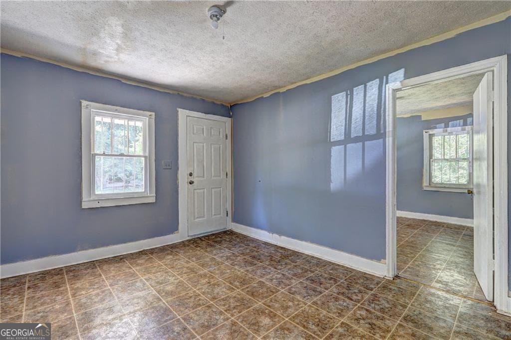 3 bedroom, 1 bathroom, 1,344 sq ft single family residence for sale at 120 Caraker Avenue, Milledgeville, GA 31061 — photo 9