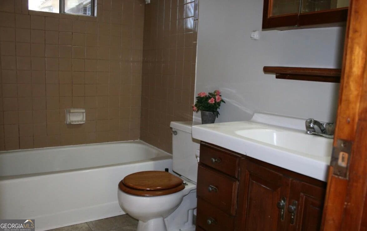 multi family for sale at 6649 Wealthy Court, Riverdale, GA 30274 — photo 9