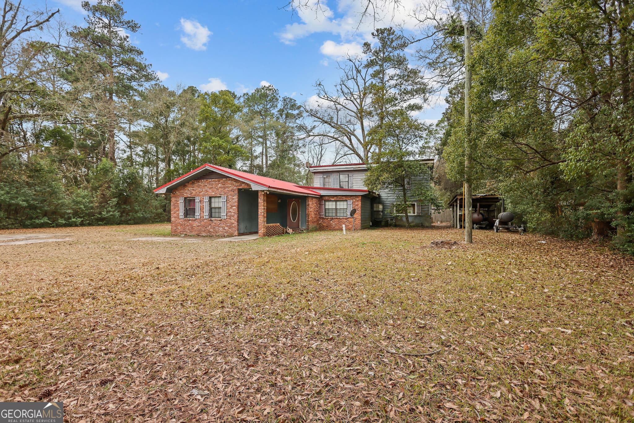 4 bedroom, 2.5 bathroom, 2,946 sq ft single family residence for sale at 412 S Willow Street, Jesup, GA 31546 — photo 2