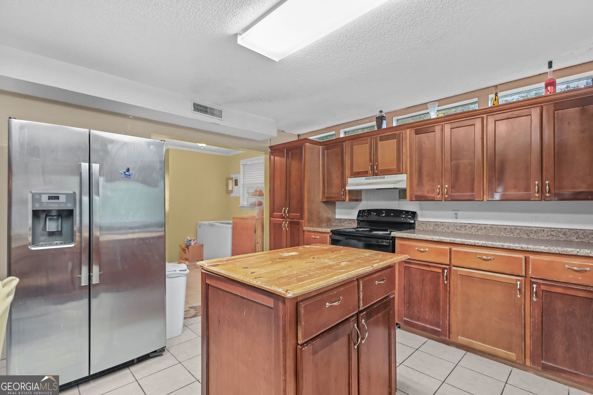 4 bedroom, 2.5 bathroom, 2,946 sq ft single family residence for sale at 412 S Willow Street, Jesup, GA 31546 — photo 9
