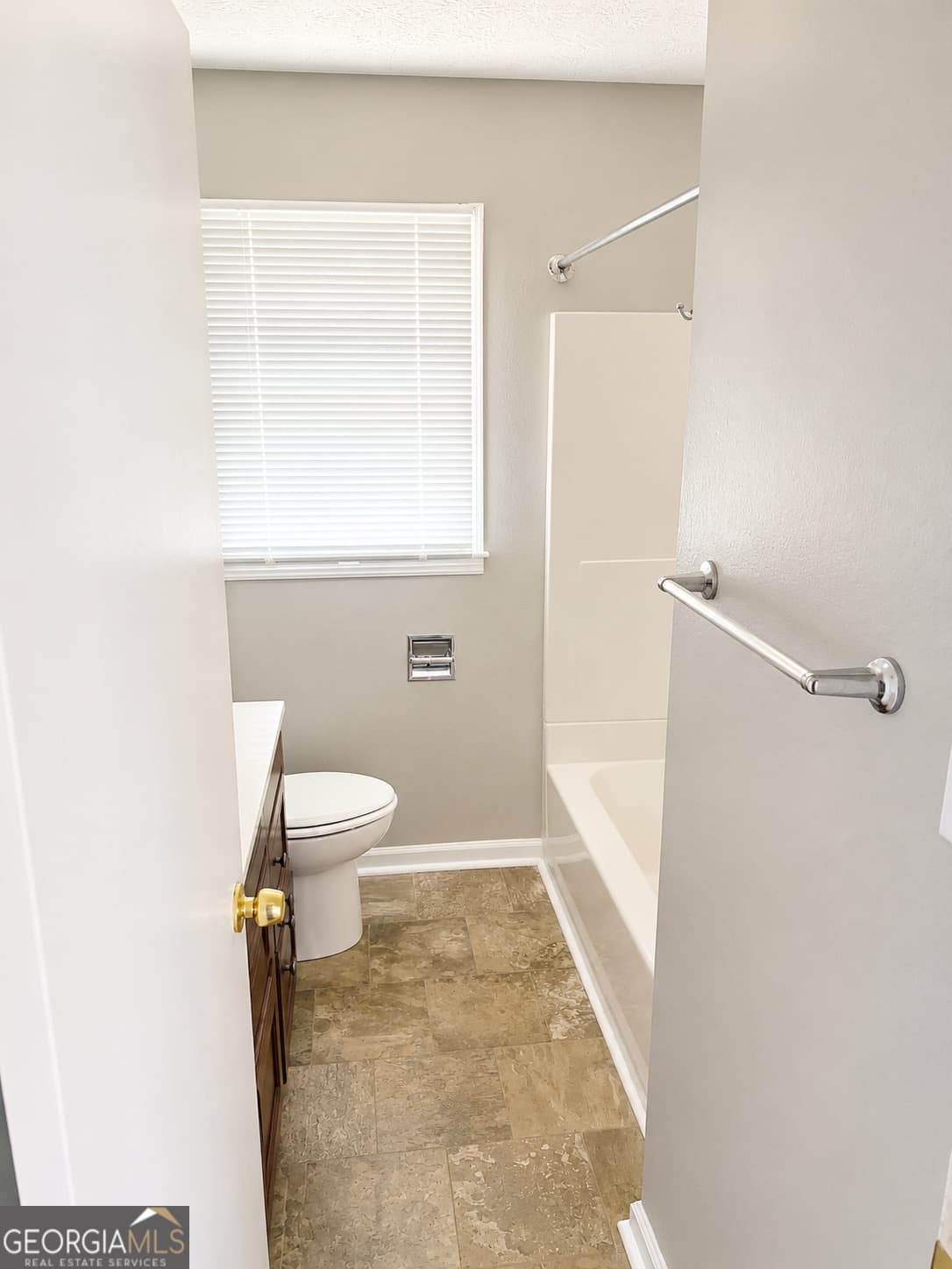 multi family,duplex for sale at 129 Rhudy Street, Carrollton, GA 30117 — photo 7