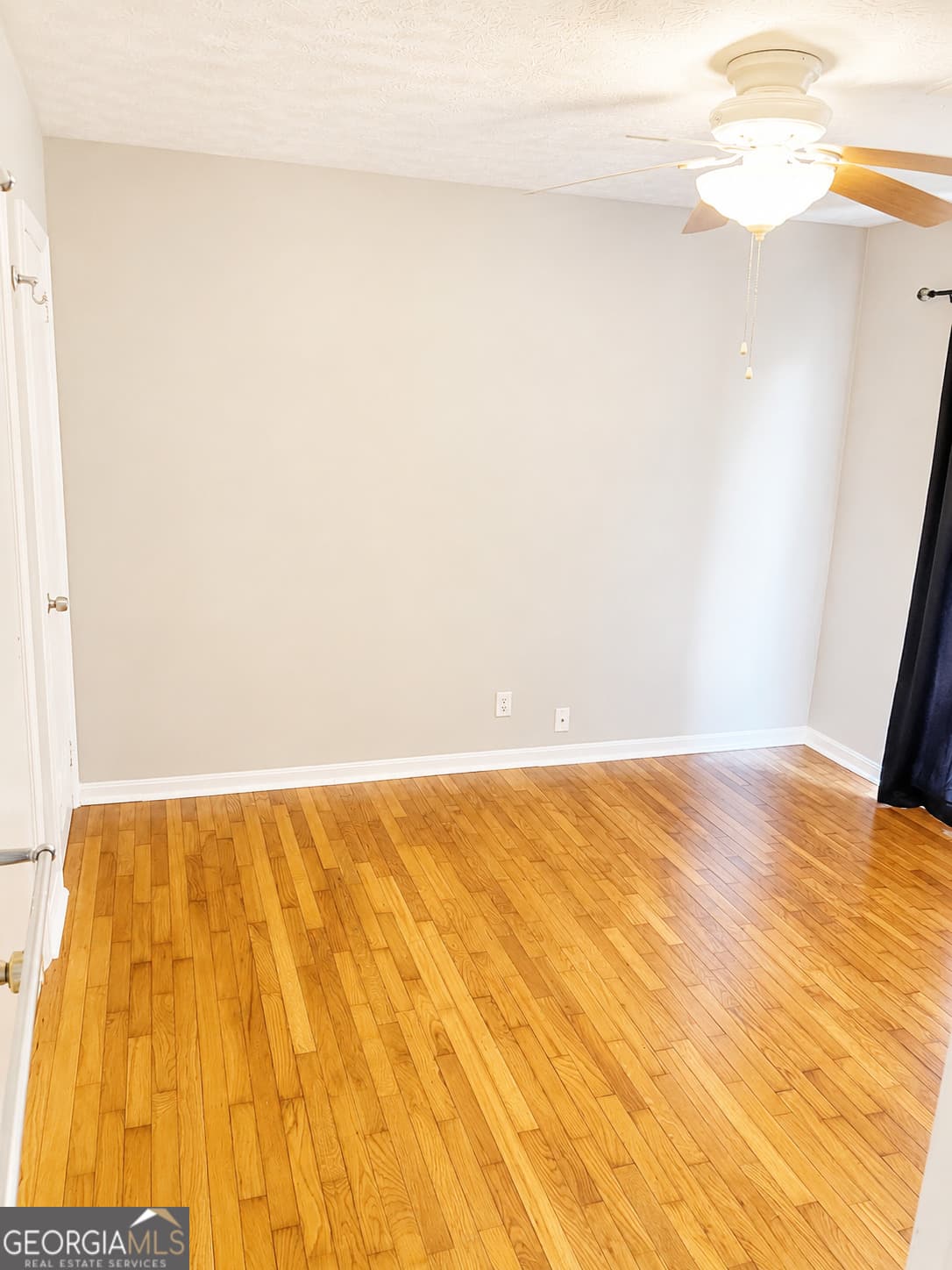 multi family,duplex for sale at 129 Rhudy Street, Carrollton, GA 30117 — photo 3