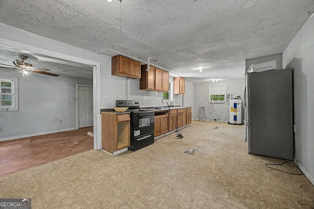 3 bedroom, 1 bathroom, 1,300 sq ft single family residence for sale at 129 Alton Road, Macon, GA 31211 — photo 8