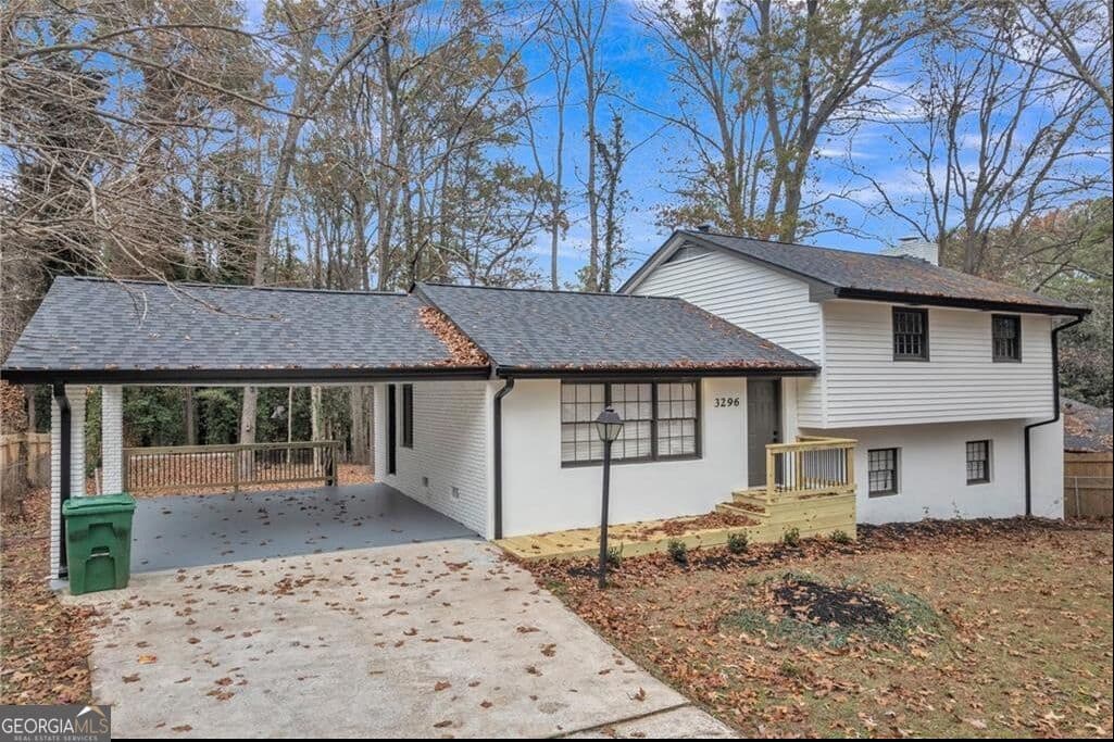 4 bedroom, 3.5 bathroom single family residence for rent at 3296 Columbia Woods Drive, Decatur, GA 30032 for $2,400 a month — photo 1 of 1