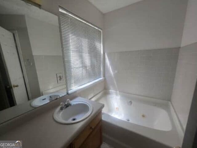 3 bedroom, 2 bathroom, 1,737 sq ft single family residence for sale at 205 Sport Way, Griffin, GA 30223 — photo 8