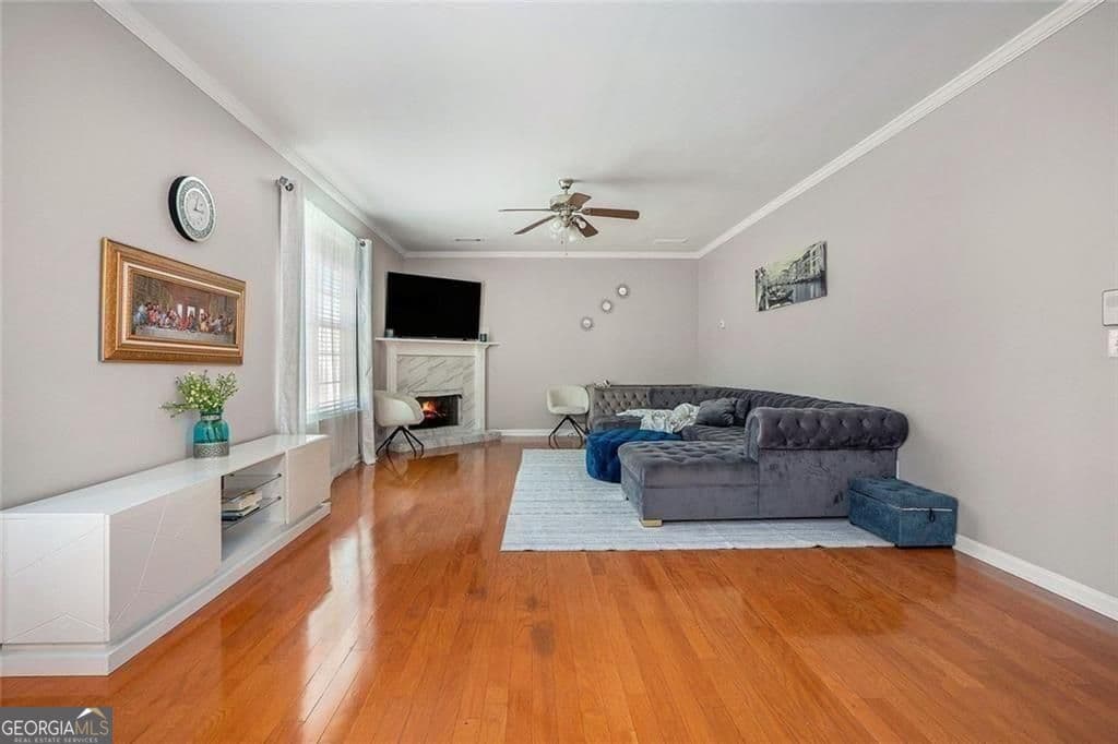 4 bedroom, 2.5 bathroom, 2,217 sq ft single family residence for sale at 2289 Pate Brook Road, Snellville, GA 30078 — photo 3