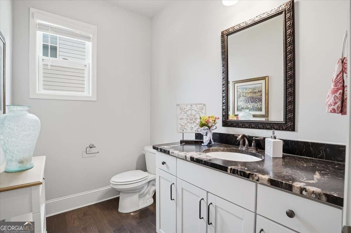 5 bedroom, 4.5 bathroom, 3,218 sq ft single family residence for sale at 6265 Privet Way, Cumming, GA 30028 — photo 10