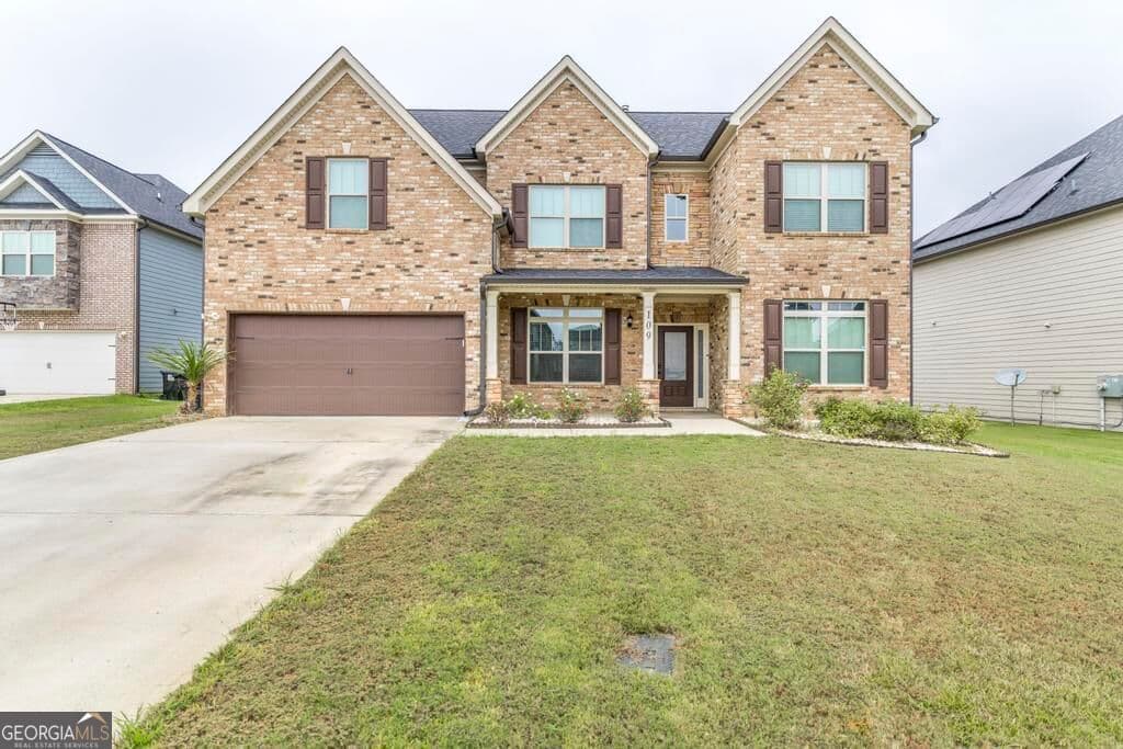 5 bedroom, 3 bathroom, 2,683 sq ft single family residence for sale at 109 Lacey Oak Lane, Bonaire, GA 31005
