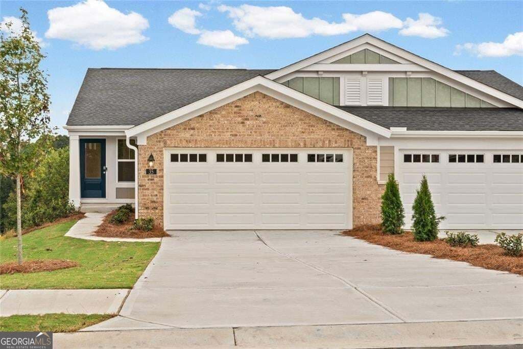 3 bedroom, 2.5 bathroom, 1,243 sq ft townhouse for sale at 35 Village Drive, Dawsonville, GA 30534