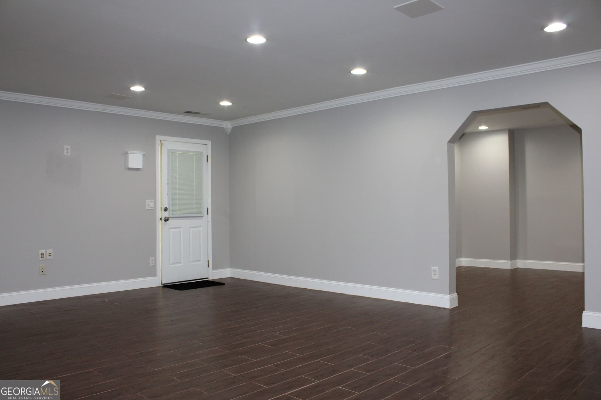 2 bedroom, 1 bathroom apartment for rent at 2115 Julien Overlook #1, Conyers, GA 30012 for $1,900 a month — photo 3