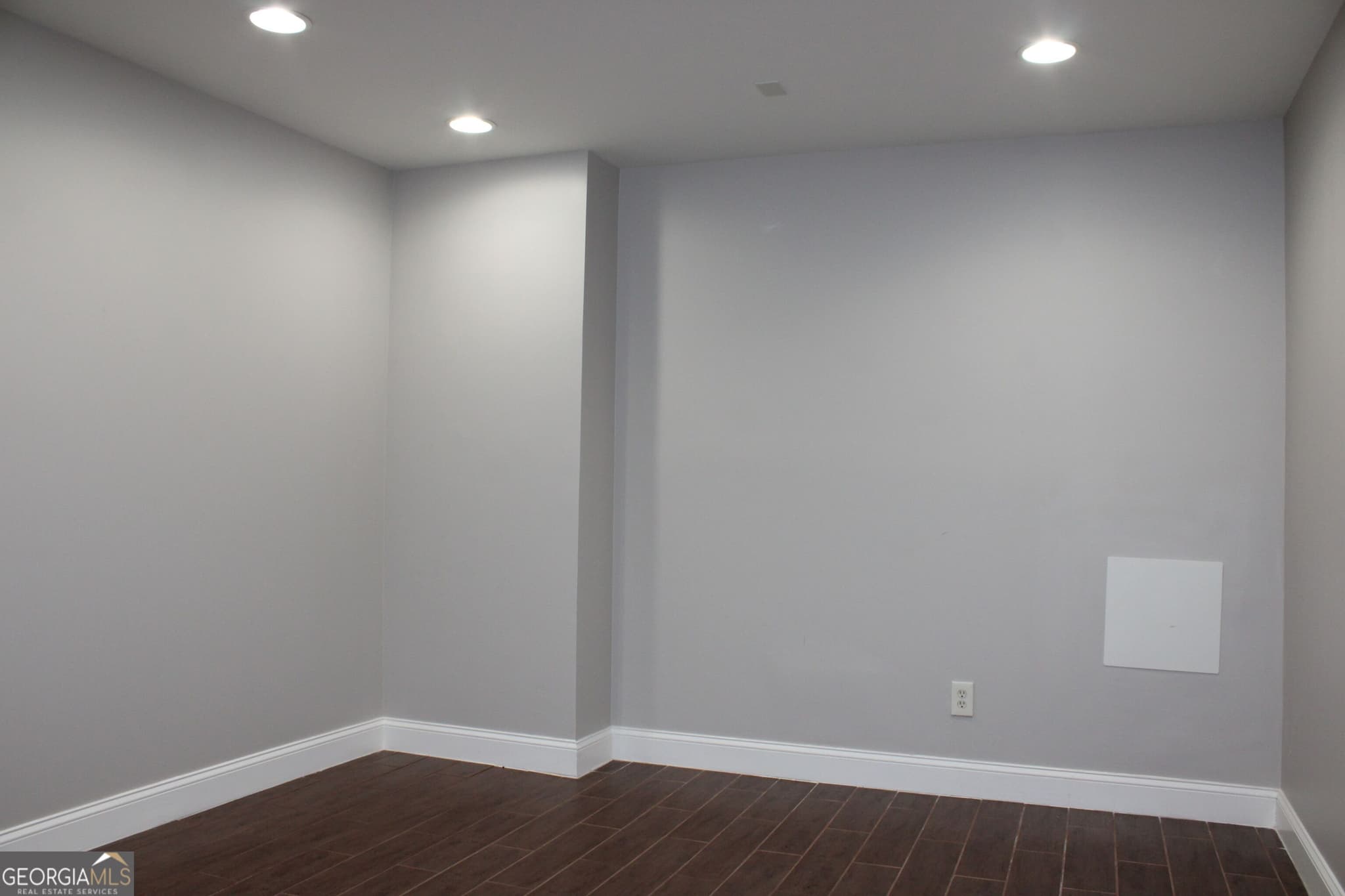 2 bedroom, 1 bathroom apartment for rent at 2115 Julien Overlook #1, Conyers, GA 30012 for $1,900 a month — photo 4