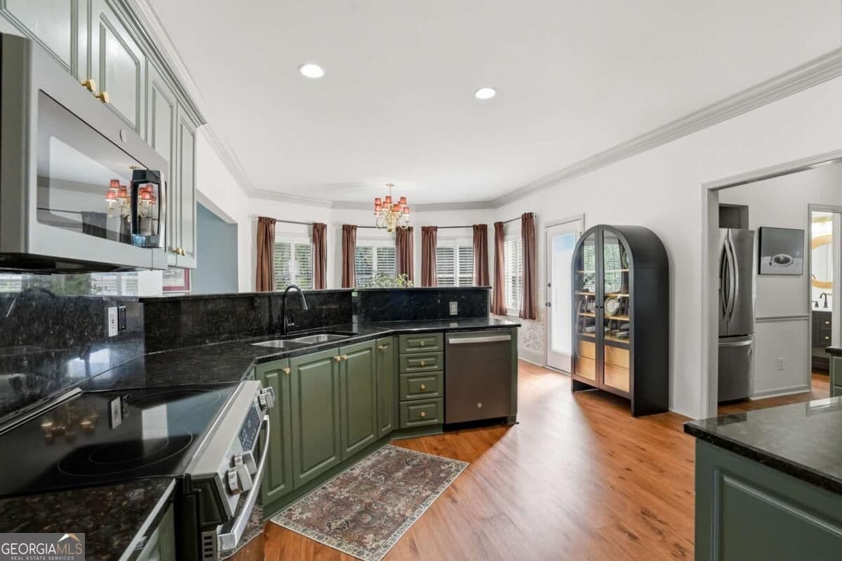 4 bedroom, 3.5 bathroom, 3,992 sq ft single family residence for sale at 296 Cloudland Road, Dahlonega, GA 30533 — photo 3