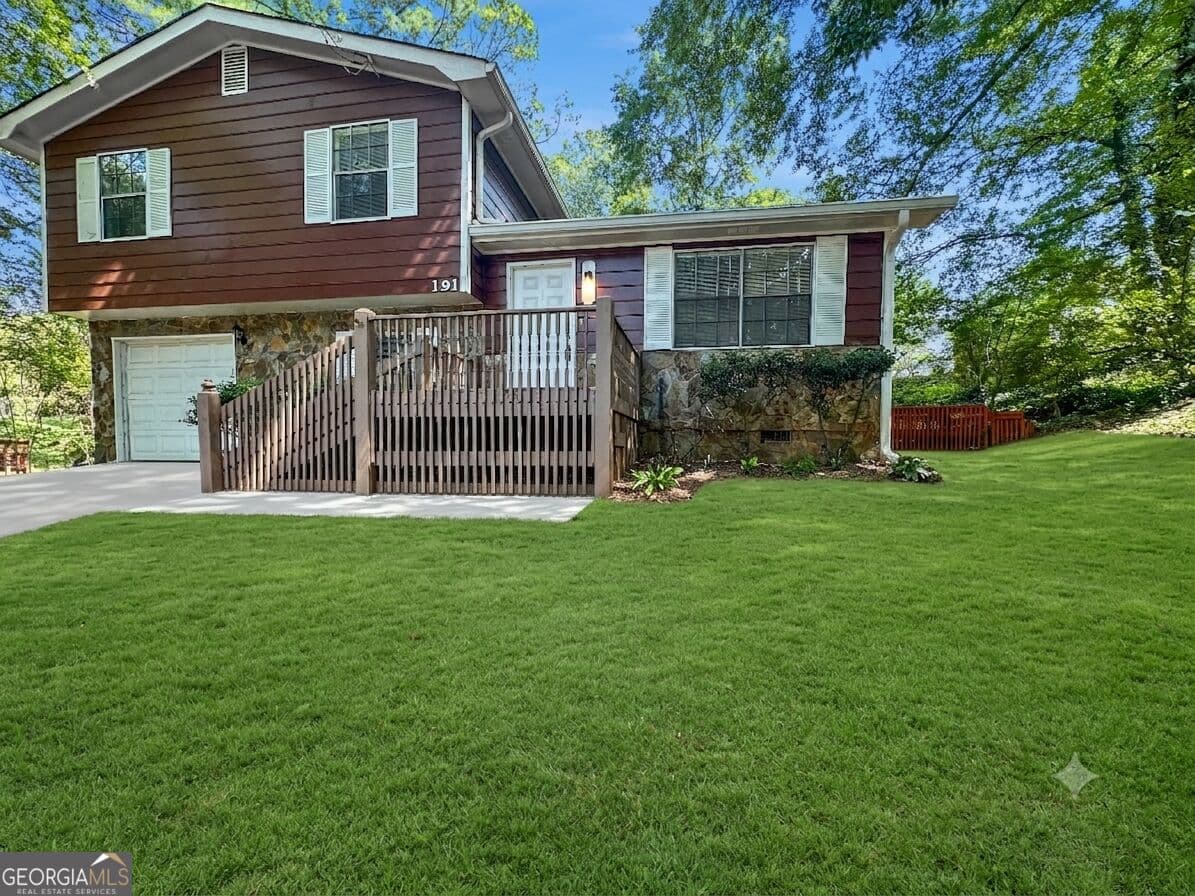 3 bedroom, 2 bathroom, 3,200 sq ft single family residence for rent at 191 Aaron Court, Riverdale, GA 30274 for $1,760 a month — photo 1 of 15