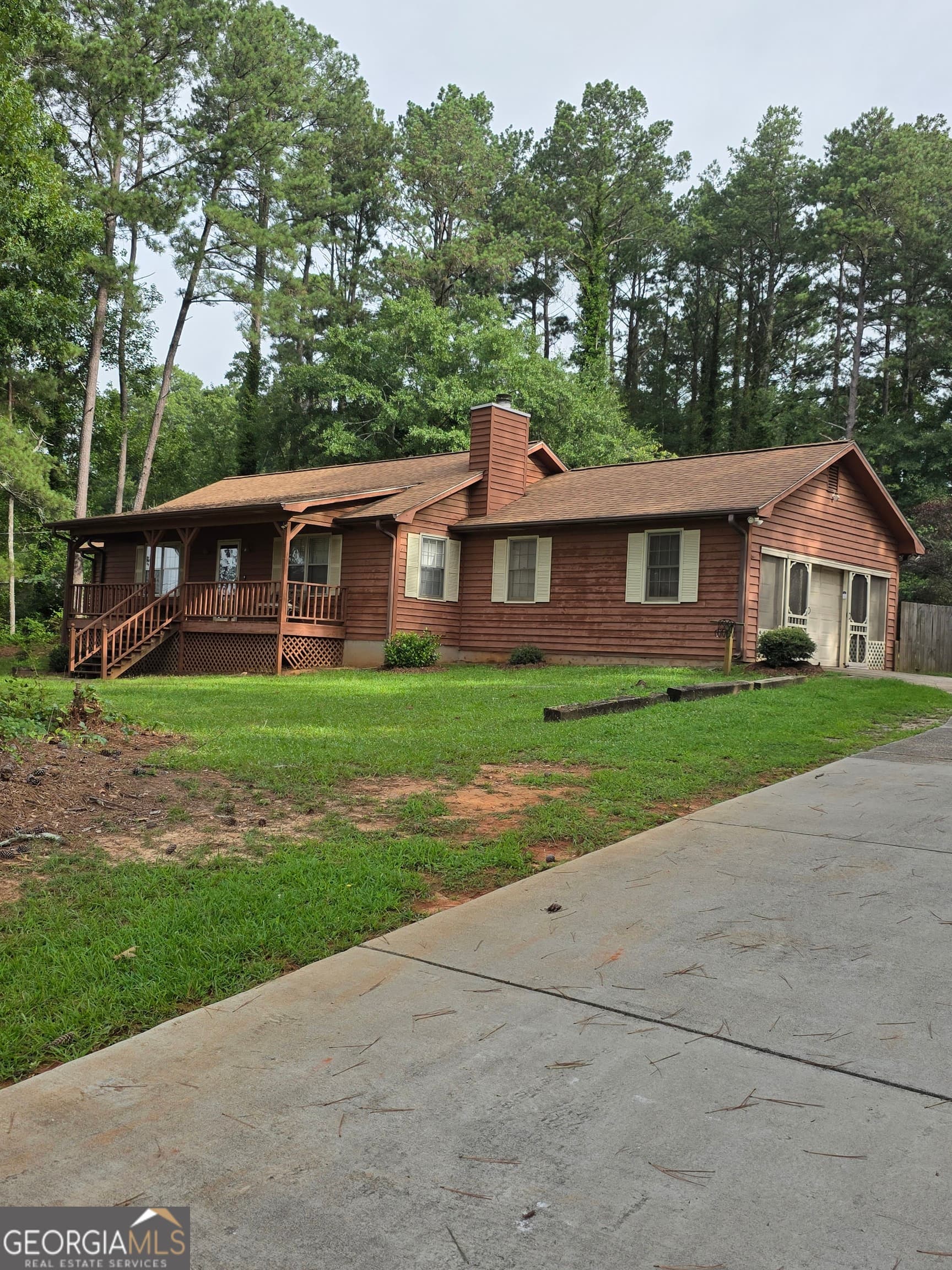 3 bedroom, 2 bathroom, 1,414 sq ft single family residence for rent at 214 Candler Road, Mcdonough, GA 30253 for $1,750 a month — photo 1 of 24