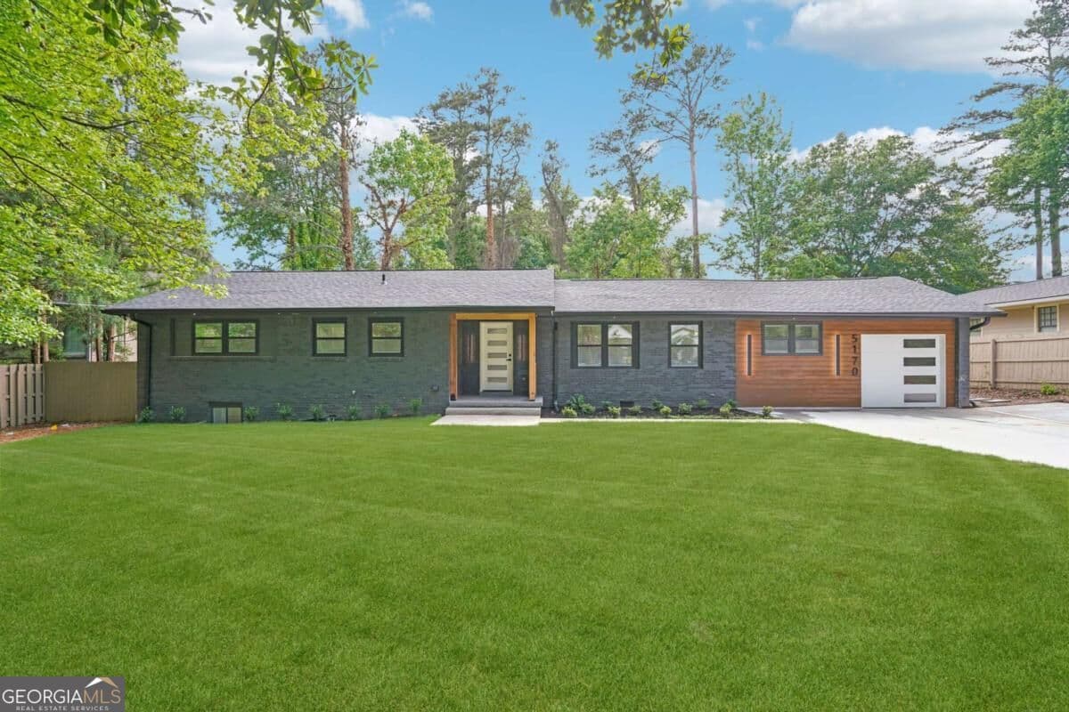 4 bedroom, 3 bathroom, 2,100 sq ft single family residence for sale at 5170 Chamblee Dunwoody Road, Atlanta, GA 30338