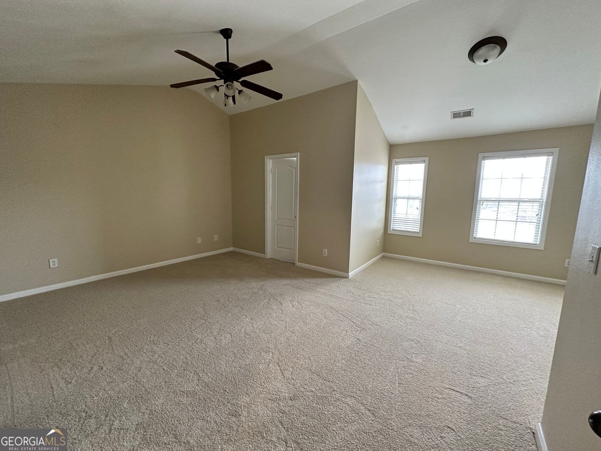 3 bedroom, 2.5 bathroom townhouse for rent at 2371 Marbleridge Drive, Gainesville, GA 30501 for $2,400 a month — photo 10