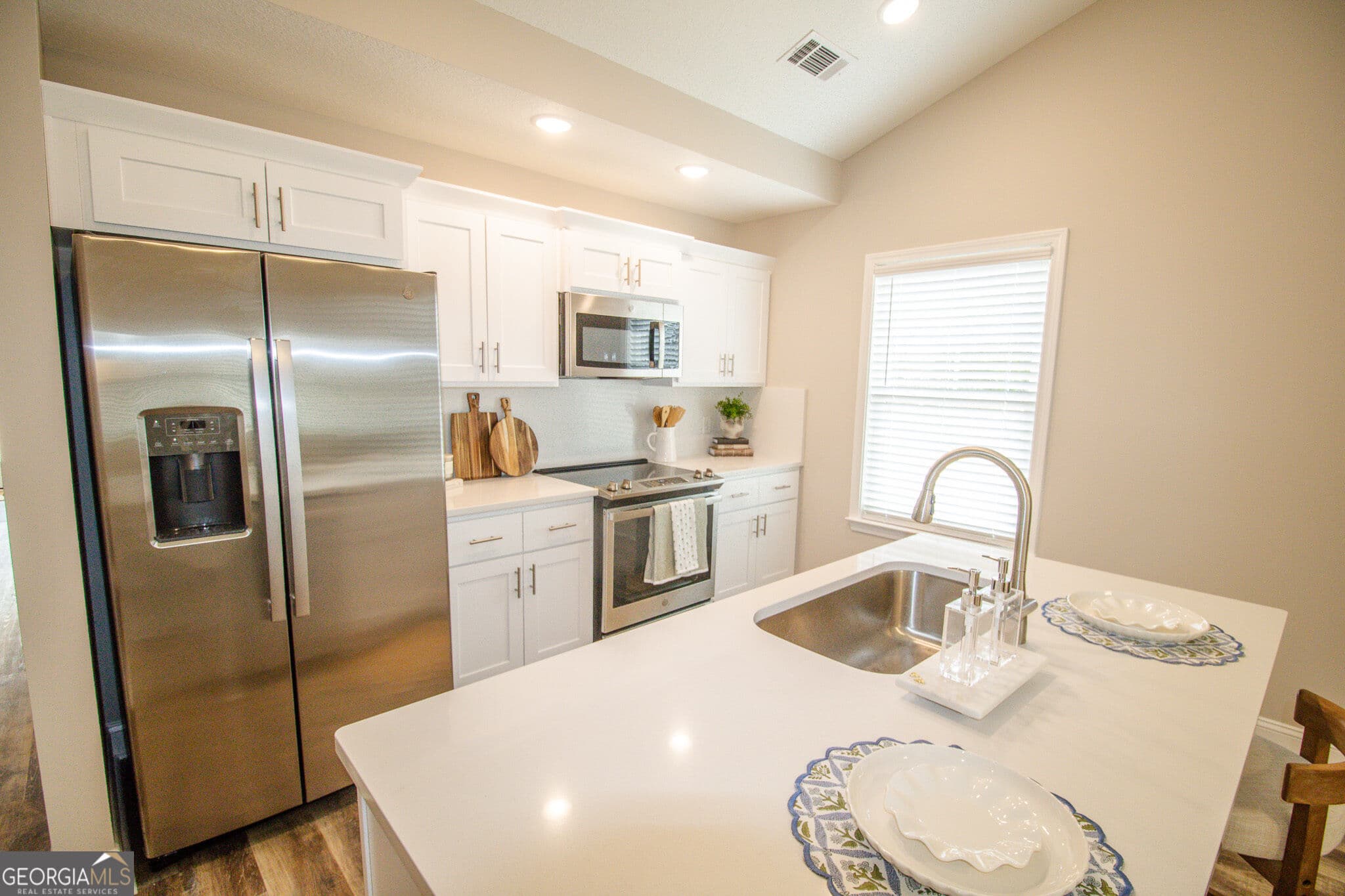 3 bedroom, 2 bathroom, 1,370 sq ft duplex for rent at 206 Big Branch Drive B, Brooklet, GA 30415 for $1,800 a month — photo 7