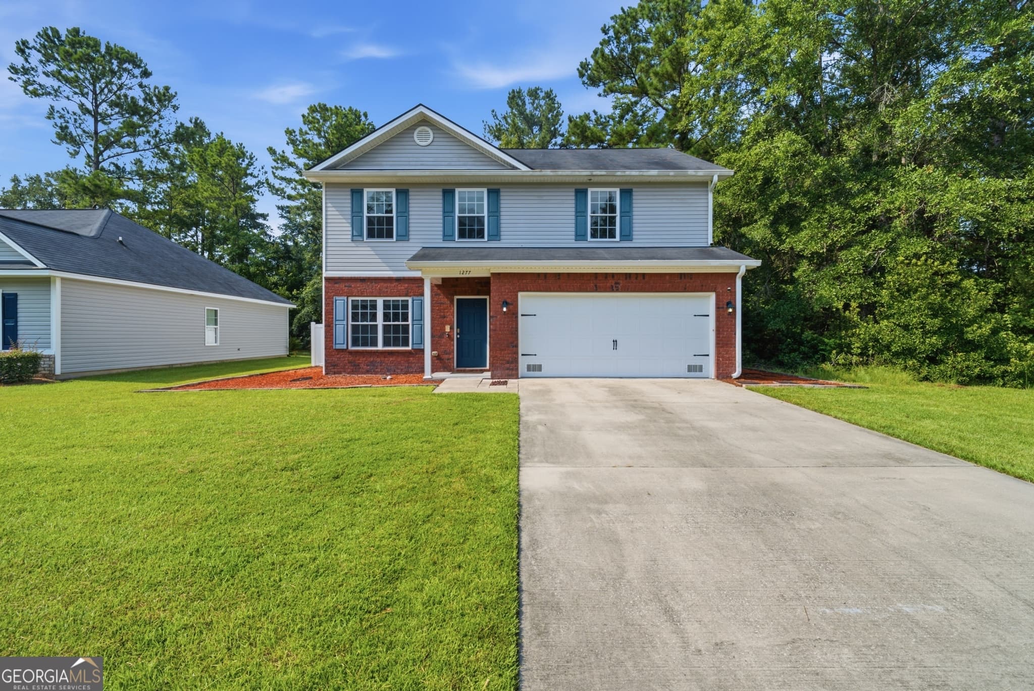 4 bedroom, 2.5 bathroom, 2,568 sq ft single family residence for sale at 1277 Peacock Trail, Hinesville, GA 31313