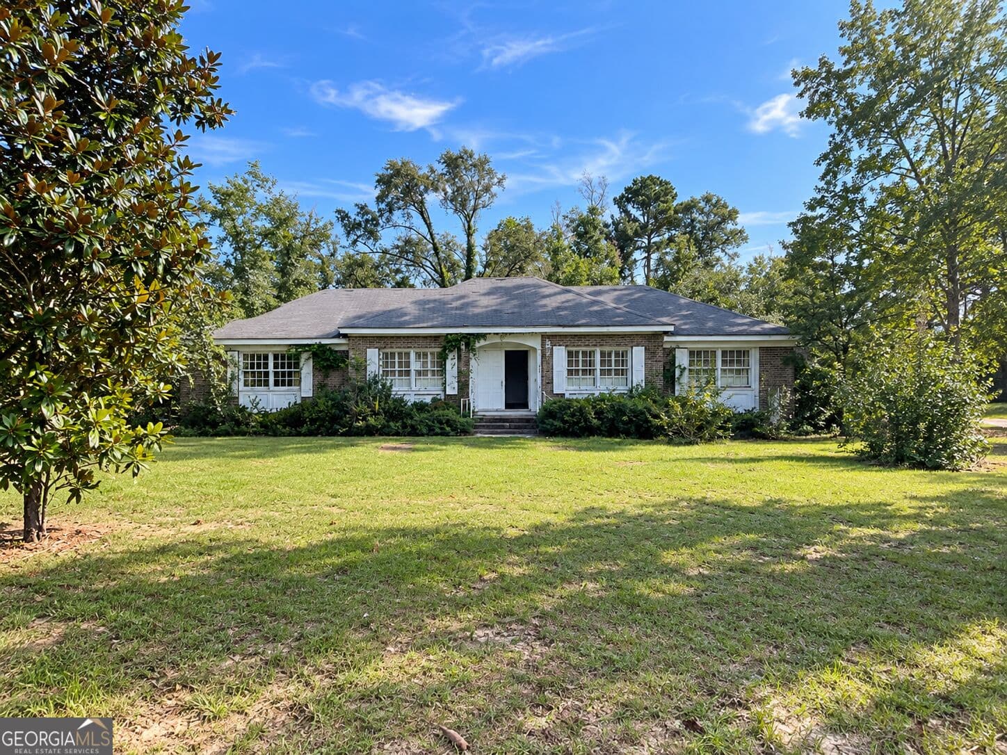 3 bedroom, 2 bathroom, 1,727 sq ft single family residence for sale at 222 Old Ailey Lothair Road, Mount Vernon, GA 30445