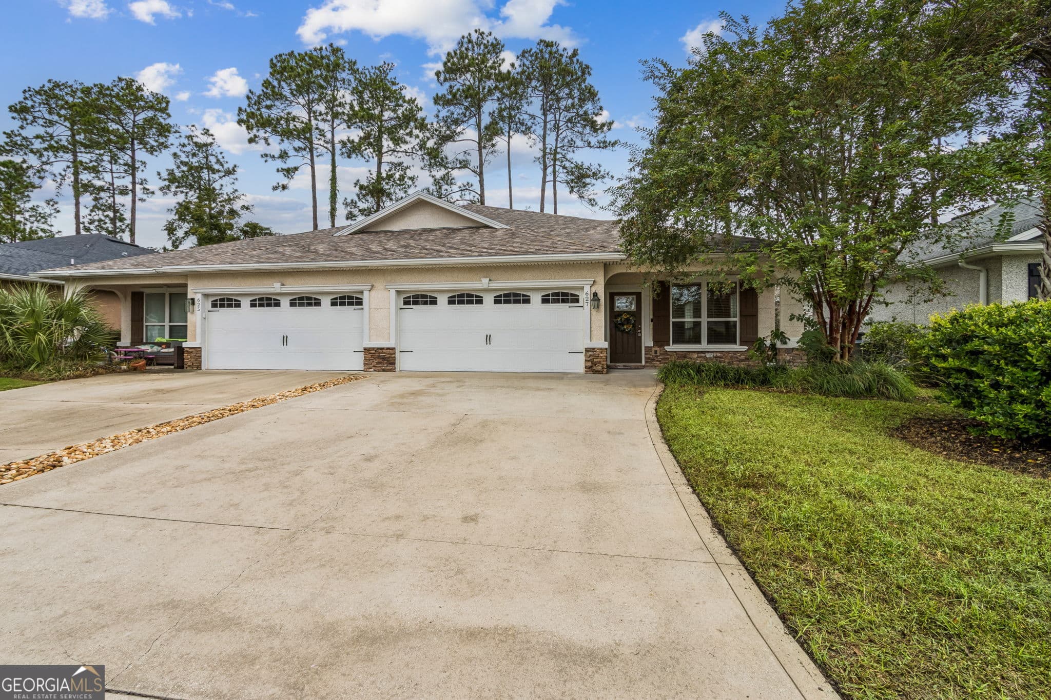 3 bedroom, 2 bathroom, 1,742 sq ft single family residence for sale at 627 Eagle Boulevard, Kingsland, GA 31548 — photo 3