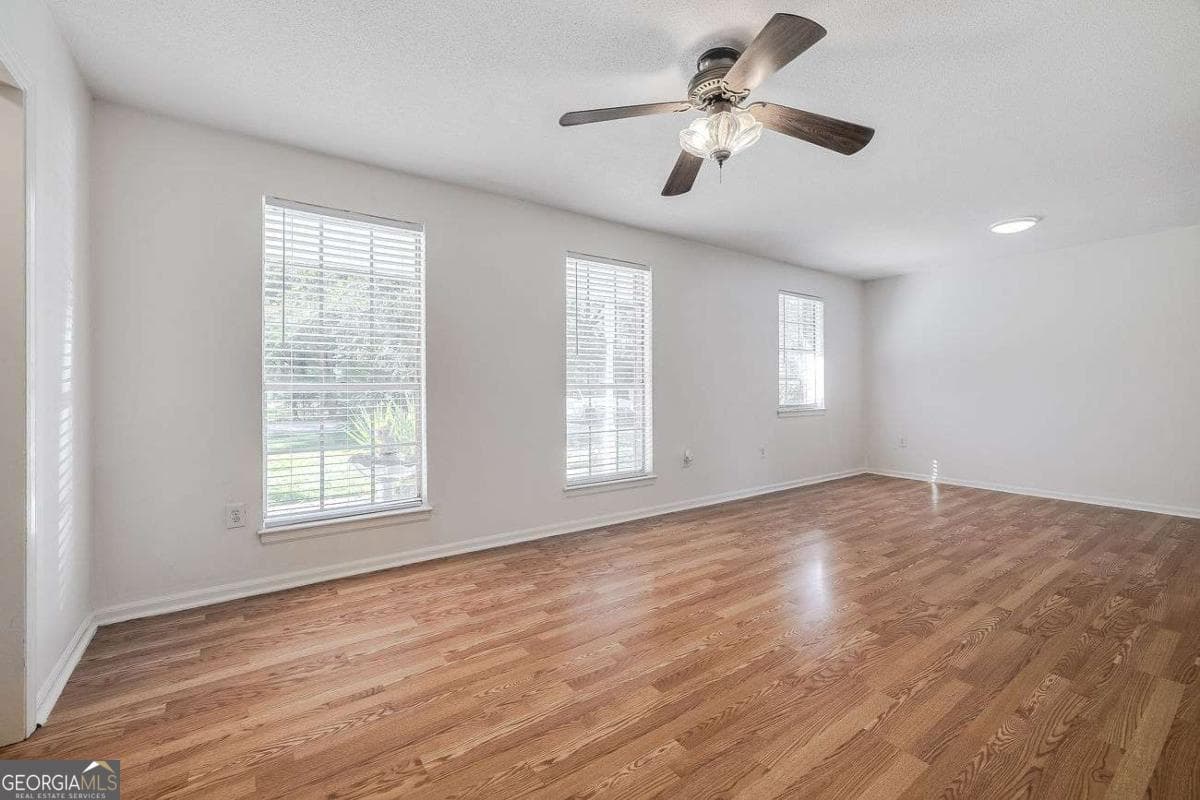 3 bedroom, 2 bathroom, 1,750 sq ft single family residence for sale at 412 Rothwell Street, Pooler, GA 31322 — photo 7
