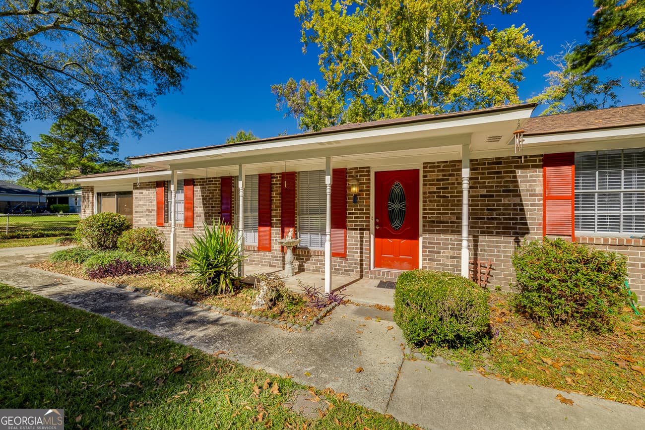 3 bedroom, 2 bathroom, 1,750 sq ft single family residence for sale at 412 Rothwell Street, Pooler, GA 31322 — photo 4