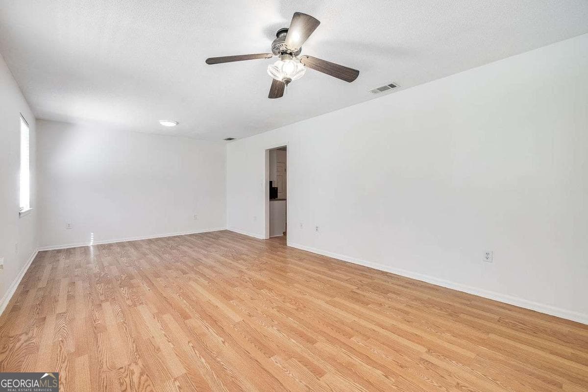 3 bedroom, 2 bathroom, 1,750 sq ft single family residence for sale at 412 Rothwell Street, Pooler, GA 31322 — photo 8