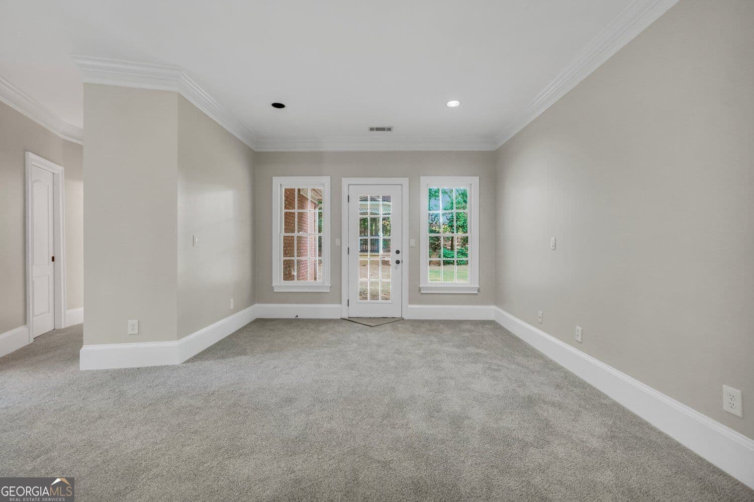 3 bedroom, 3 bathroom, 2,854 sq ft single family residence for sale at 307 Montrose Drive, Mcdonough, GA 30253 — photo 9