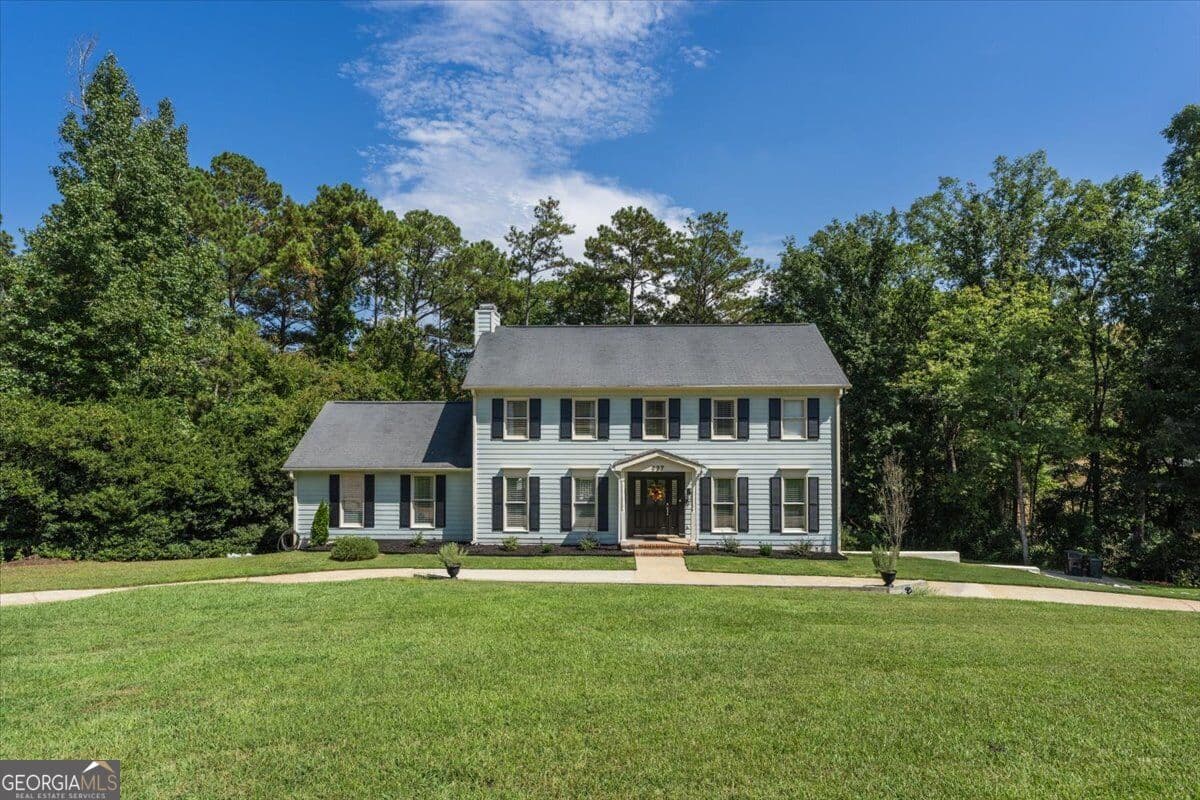 4 bedroom, 4.5 bathroom, 3,522 sq ft single family residence for sale at 127 Old Ridge Road, Macon, GA 31211 — photo 2