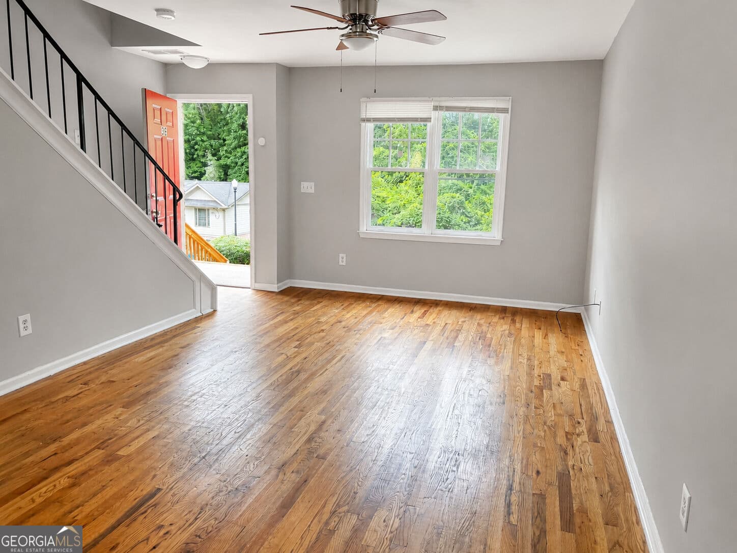 1 bedroom, 1.5 bathroom, 972 sq ft townhouse for sale at 1660 Stanton Road 3E, Atlanta, GA 30311 — photo 5