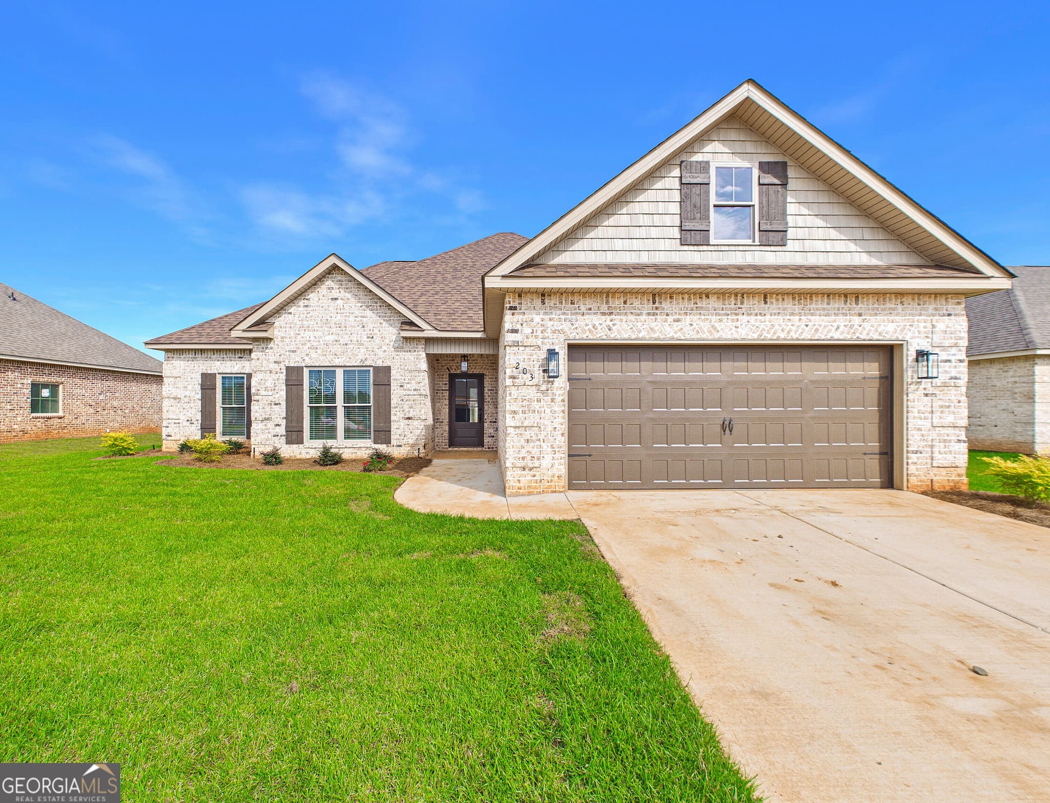 4 bedroom, 2 bathroom, 1,881 sq ft single family residence sold at 203 Woodwinds Court, Kathleen, GA 31047