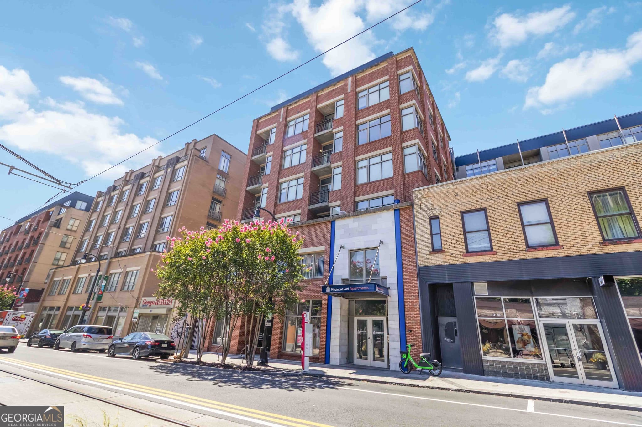 2 bedroom, 2 bathroom, 1,091 sq ft condominium for sale at 171 Auburn Avenue 527, Atlanta, GA 30303 — photo 4