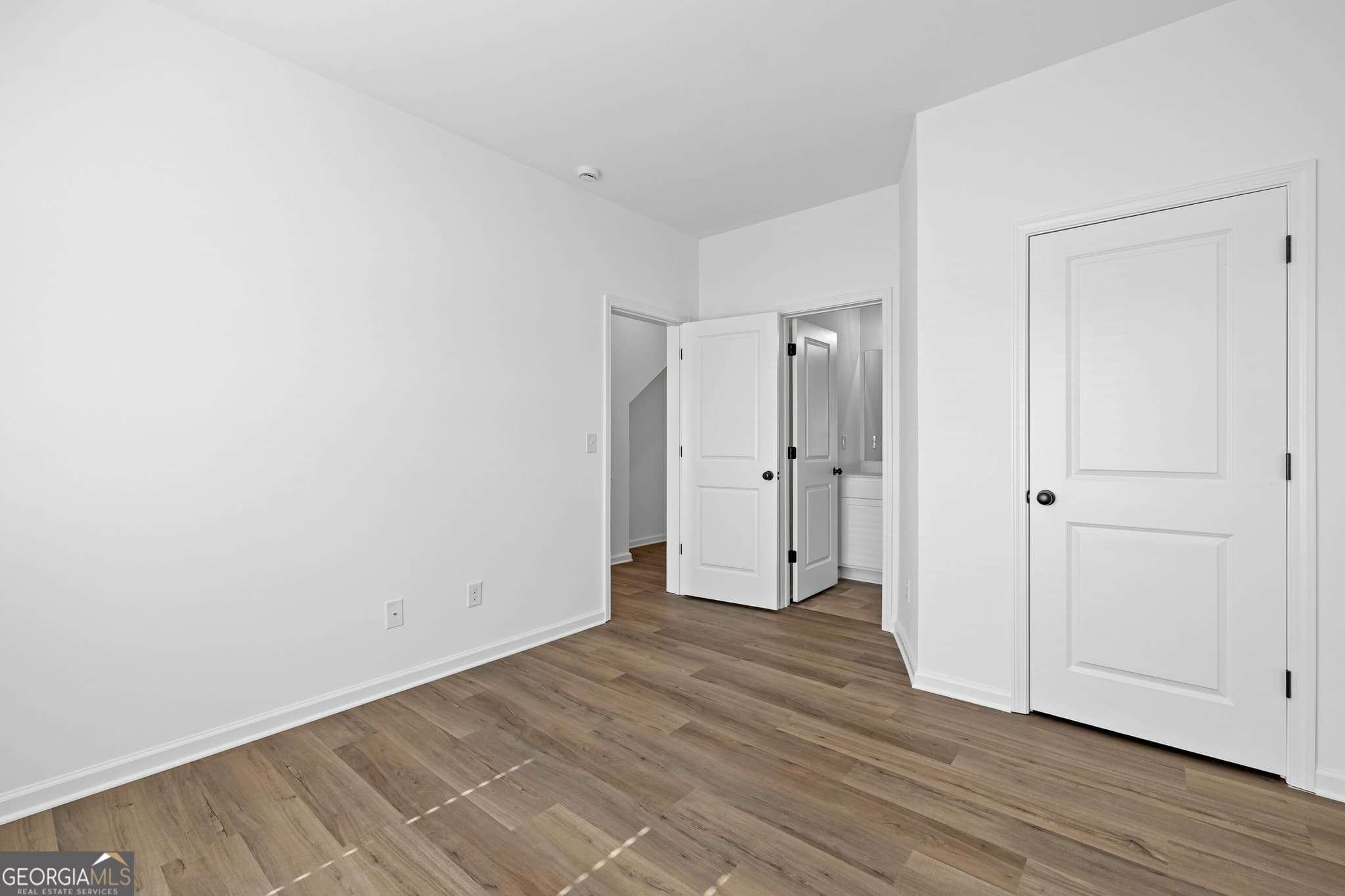 3 bedroom, 3.5 bathroom, 1,919 sq ft condominium for sale at 12 Mercury Lane 29, Newnan, GA 30265 — photo 5