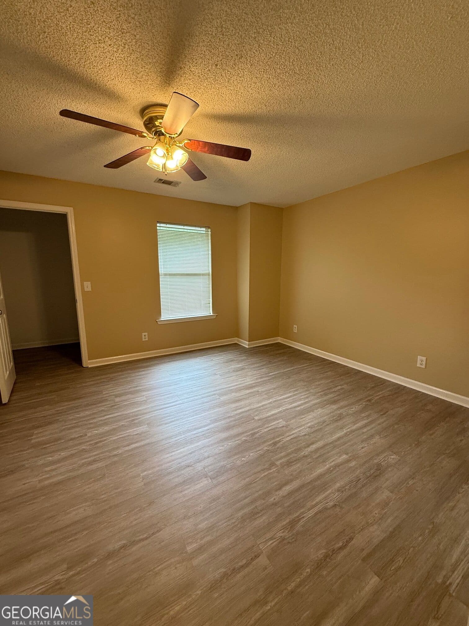 1 bedroom, 1 bathroom apartment for rent at 320 Ridgewood Avenue B4, Gainesville, GA 30501 for $1,235 a month — photo 7