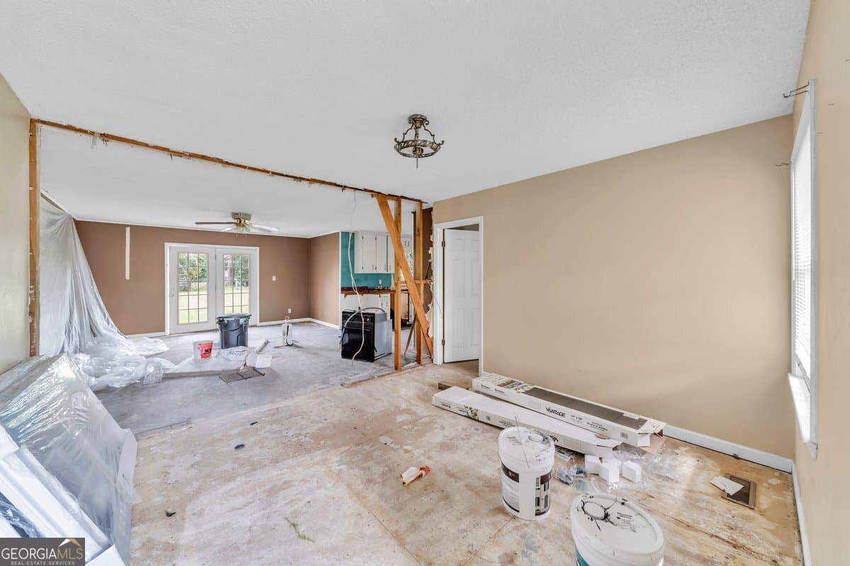 3 bedroom, 2 bathroom, 1,780 sq ft single family residence for sale at 715 E 29th Avenue, Cordele, GA 31015 — photo 4
