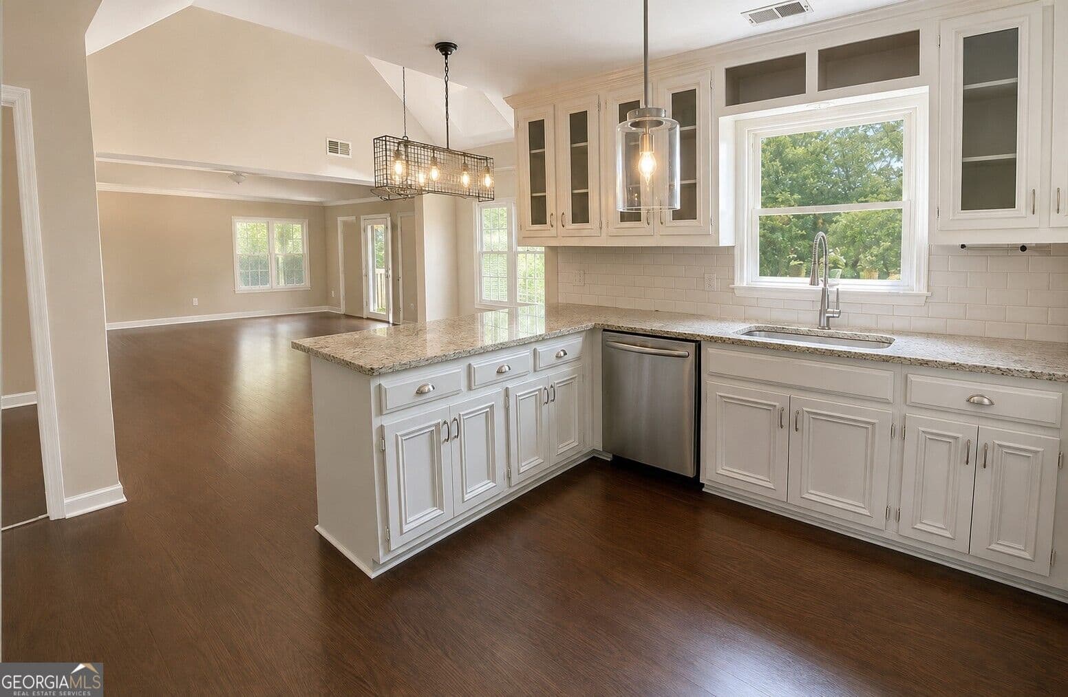 4 bedroom, 3.5 bathroom, 2,751 sq ft single family residence for sale at 4380 Dunmore Road, Marietta, GA 30068 — photo 2