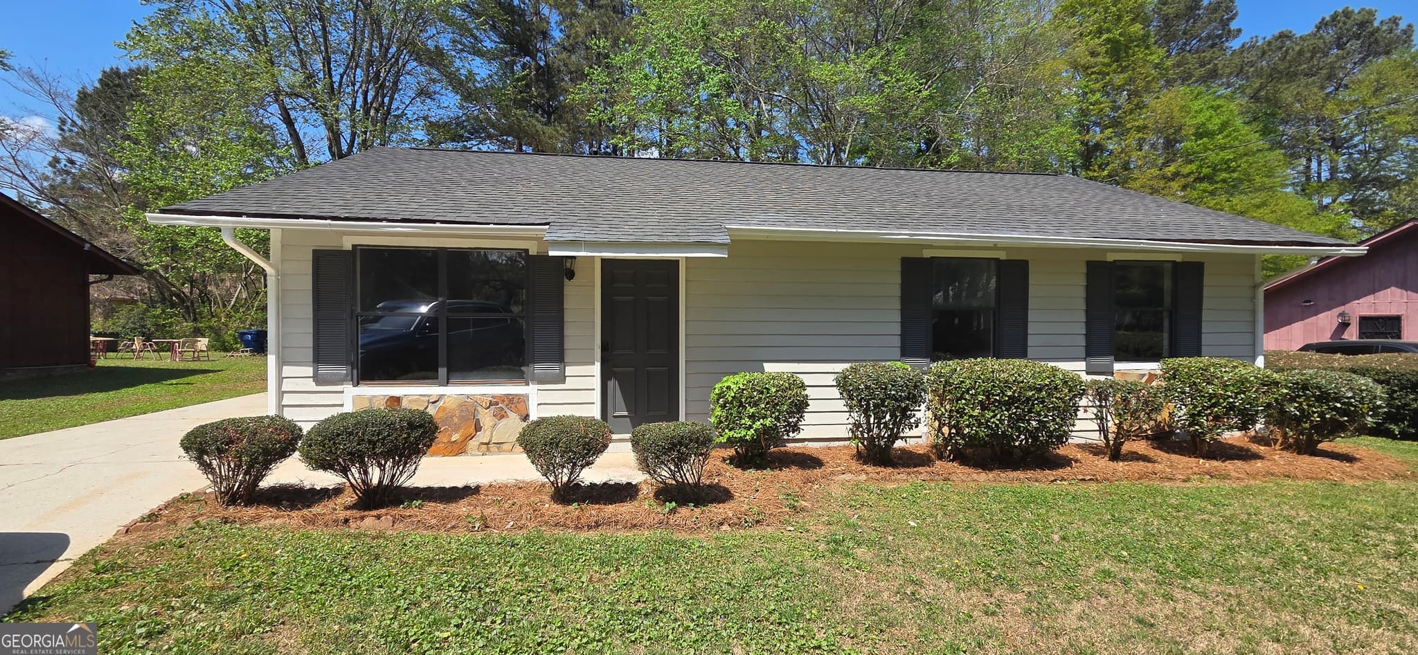 3 bedroom, 1.5 bathroom, 1,053 sq ft single family residence for rent at 445 Wilson Mill Road, Atlanta, GA 30331 for $1,800 a month — photo 1 of 14