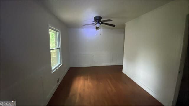 5 bedroom, 3 bathroom, 1,584 sq ft single family residence for sale at 2314 Omaha Road, Atlanta, GA 30331 — photo 8