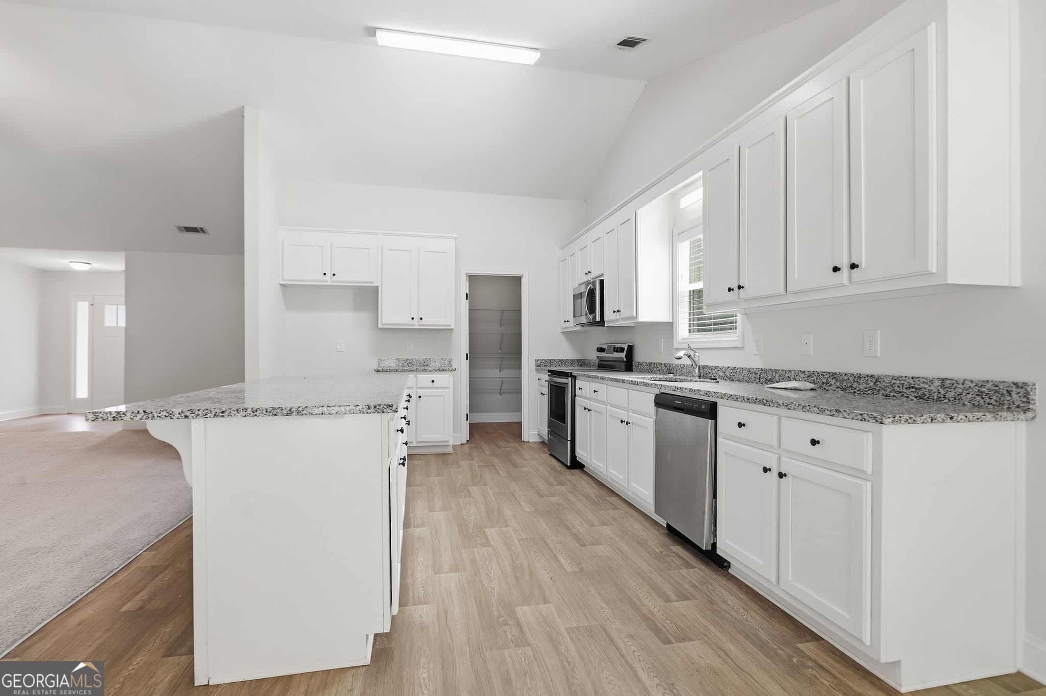 4 bedroom, 2.5 bathroom, 2,250 sq ft single family residence for sale at 231 Camp Court 11, Bethlehem, GA 30620 — photo 6