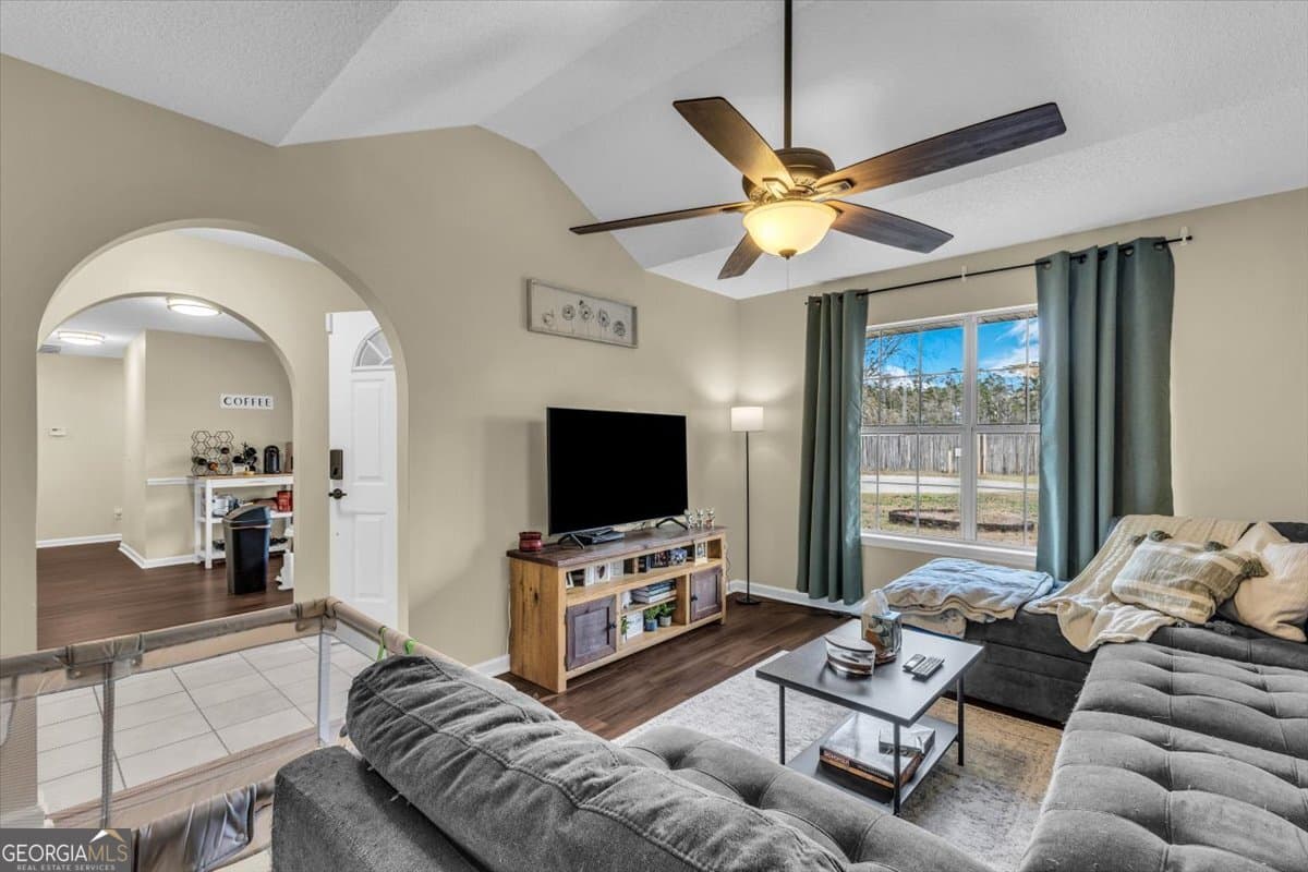 4 bedroom, 2 bathroom, 1,901 sq ft single family residence for sale at 153 Hughes Drive, Midway, GA 31320 — photo 8