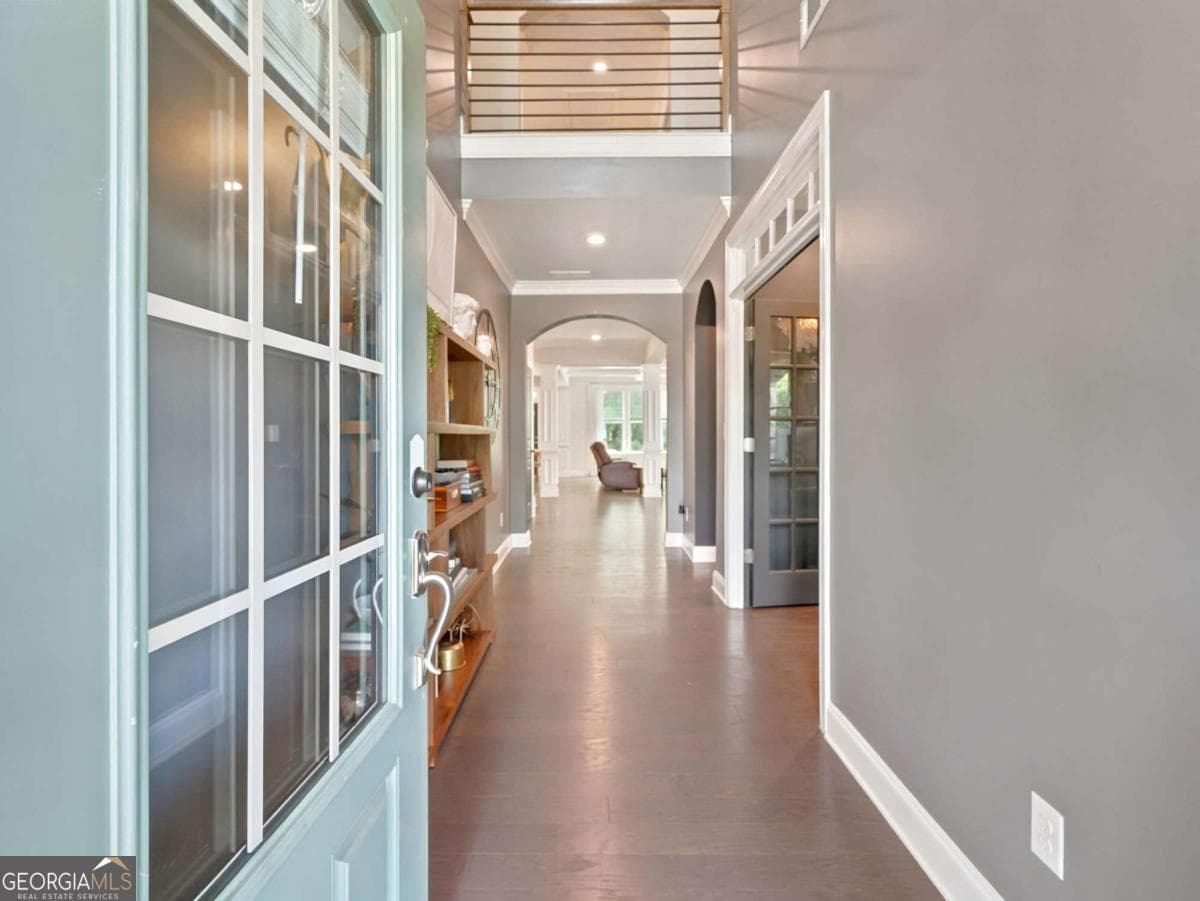 5 bedroom, 4 bathroom, 3,706 sq ft single family residence for sale at 542 Flyingbolt Run, Canton, GA 30115 — photo 3