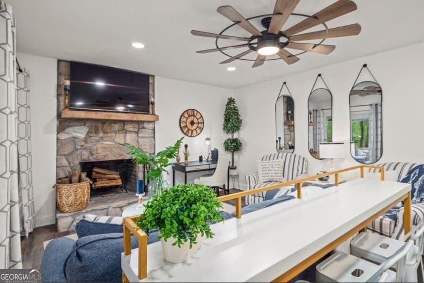 3 bedroom, 2 bathroom, 1,022 sq ft single family residence for sale at 251 Twilight Shores Road, Eatonton, GA 31024 — photo 7