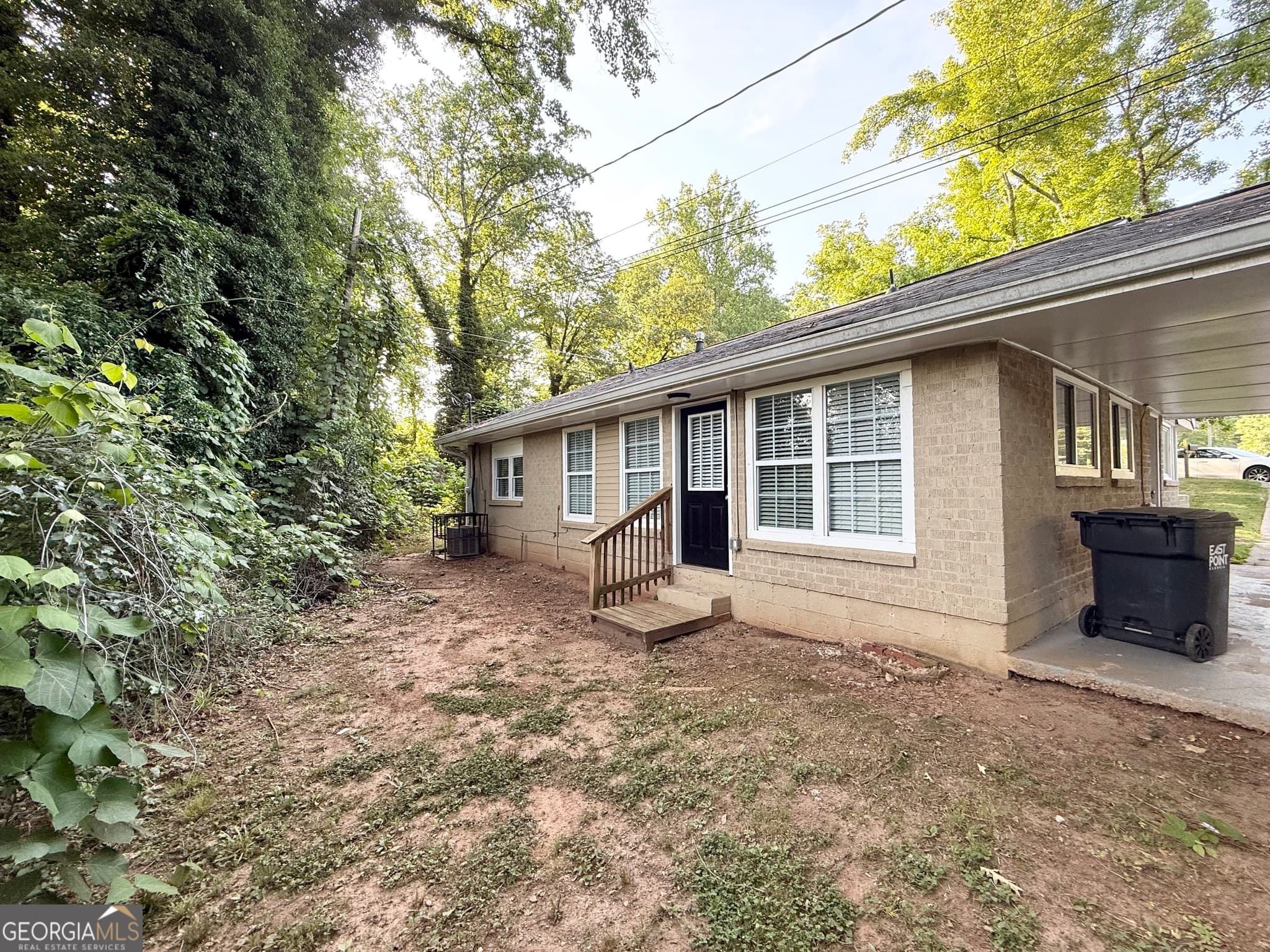 3 bedroom, 1 bathroom, 1,156 sq ft single family residence for sale at 1743 Carter Circle, East Point, GA 30344 — photo 9