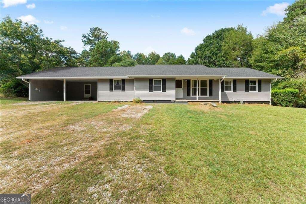 4 bedroom, 1.5 bathroom, 1,863 sq ft single family residence for sale at 5626 Cool Springs Road, Gainesville, GA 30506 — photo 3