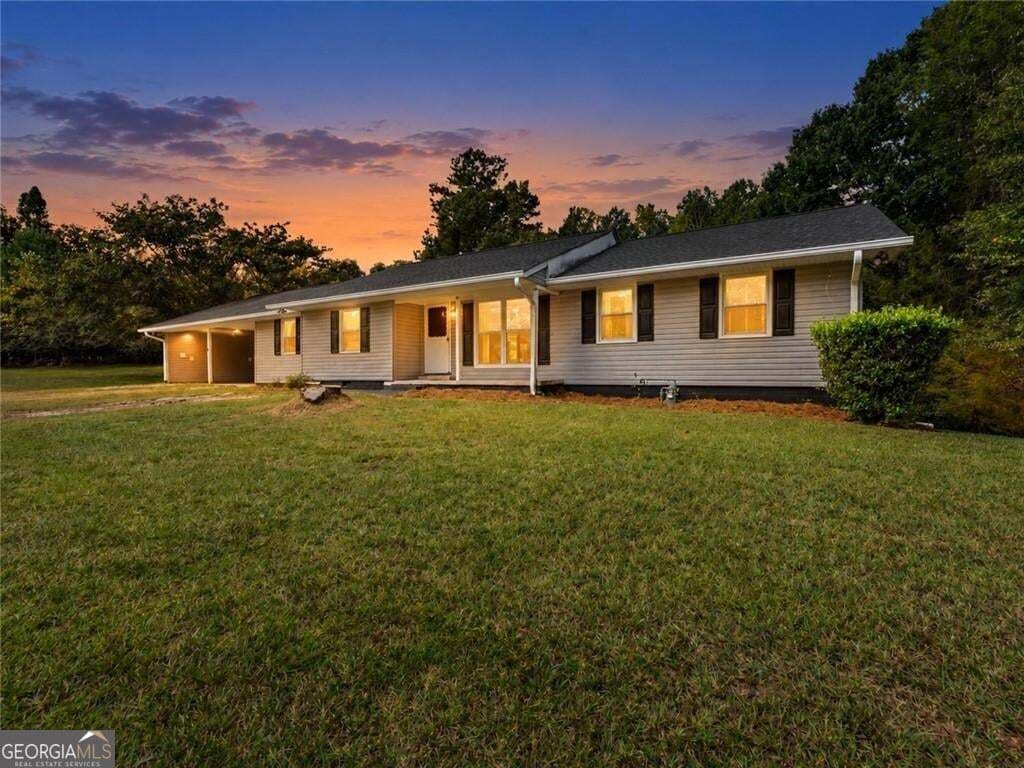 4 bedroom, 1.5 bathroom, 1,863 sq ft single family residence for sale at 5626 Cool Springs Road, Gainesville, GA 30506